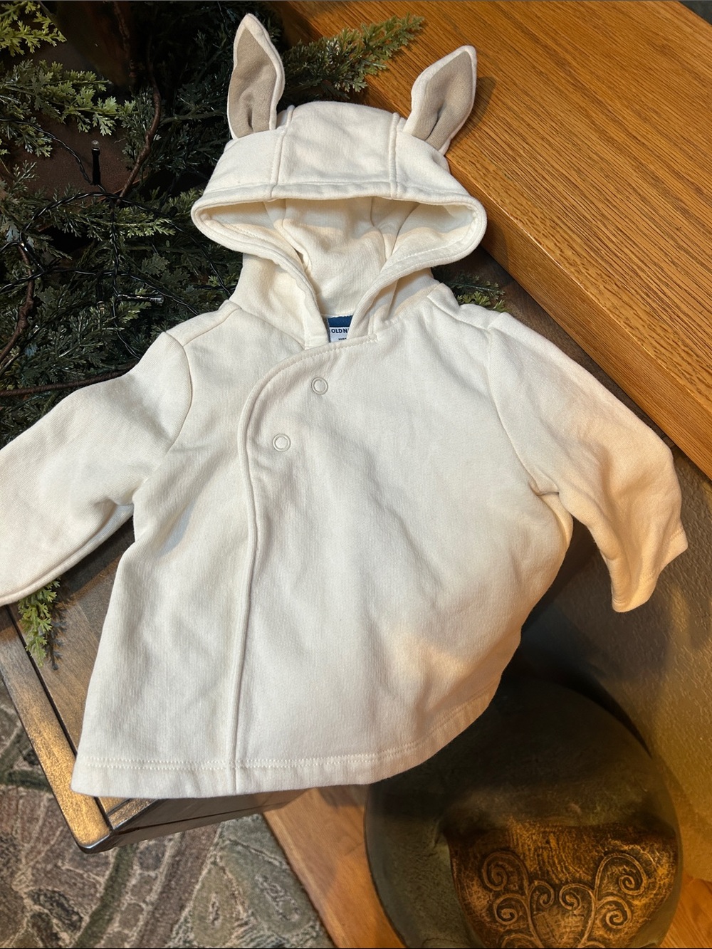 Old Navy Cream Hooded Baby Jacket with Snap Front 0-3 mths